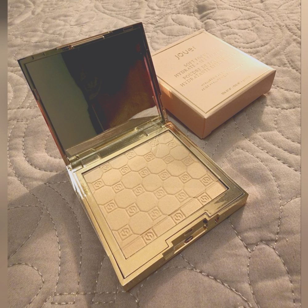 Jouler Hydrating Set powder Color: Fair